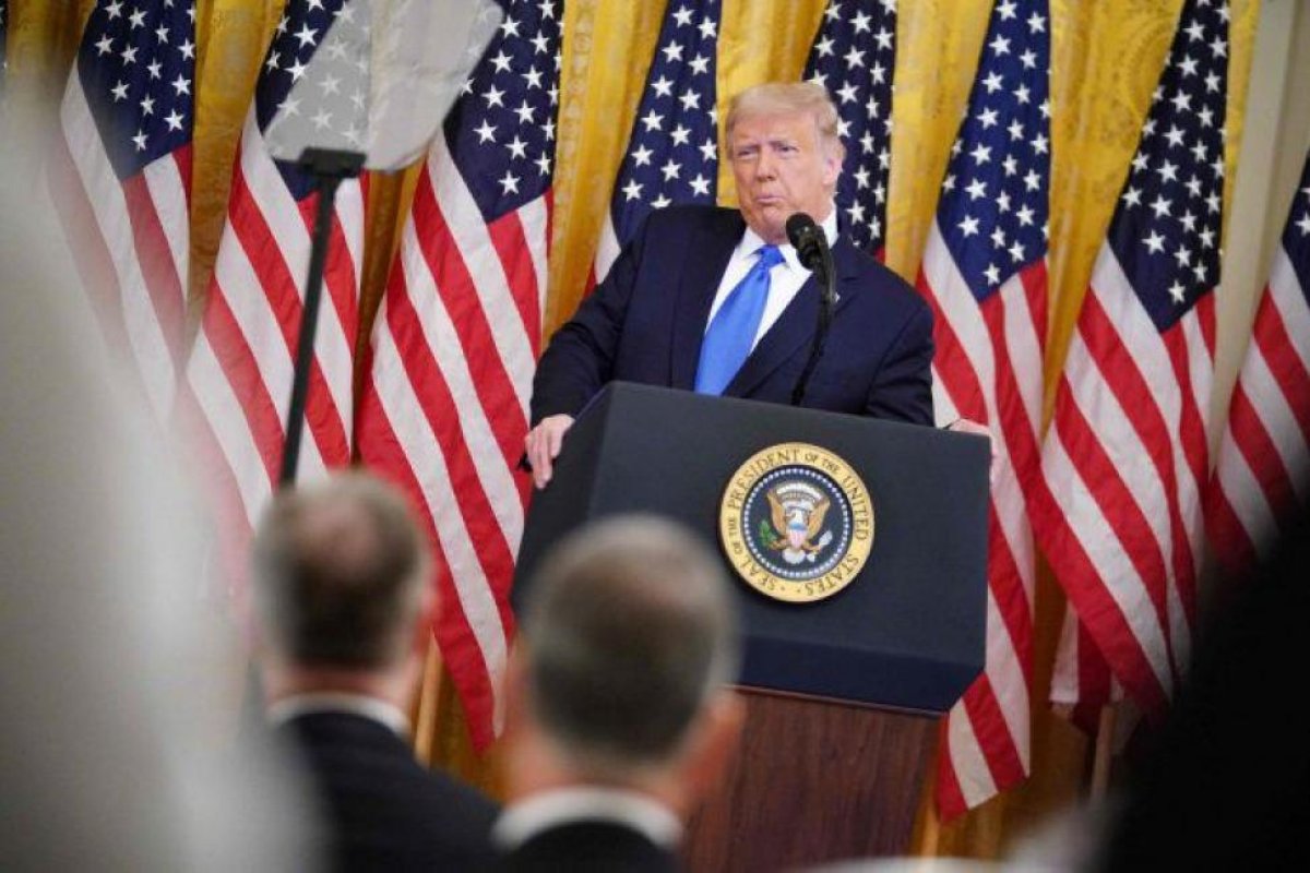 Todas las plagas convergen sobre los mercados pero Wall Street no se rinde