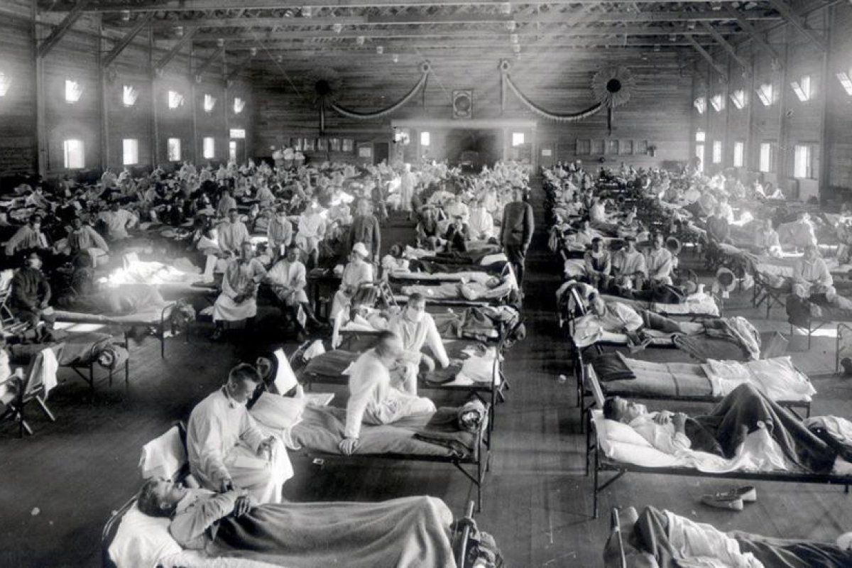 Pulmones resguardados desde 1918 revelan que el virus de la gripe española mutó y se hizo más letal en oleadas sucesivas