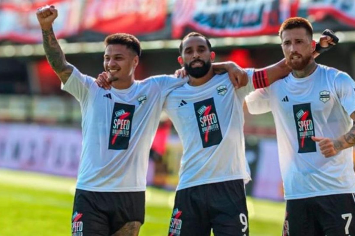 Deportivo Riestra y Gimnasia de Mendoza: un crucial enfrentamiento por puntos