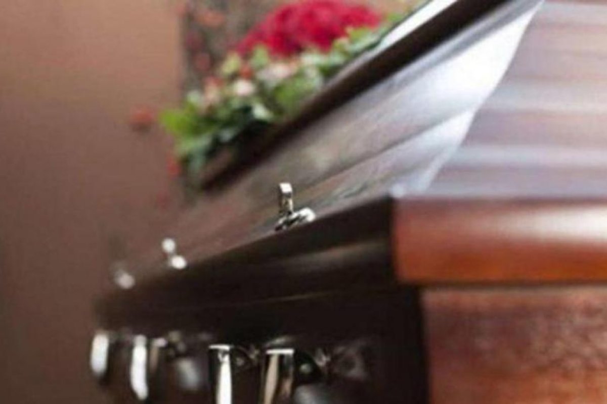 En Frías velaron a cajón abierto a un hombre sin saber que era infectado