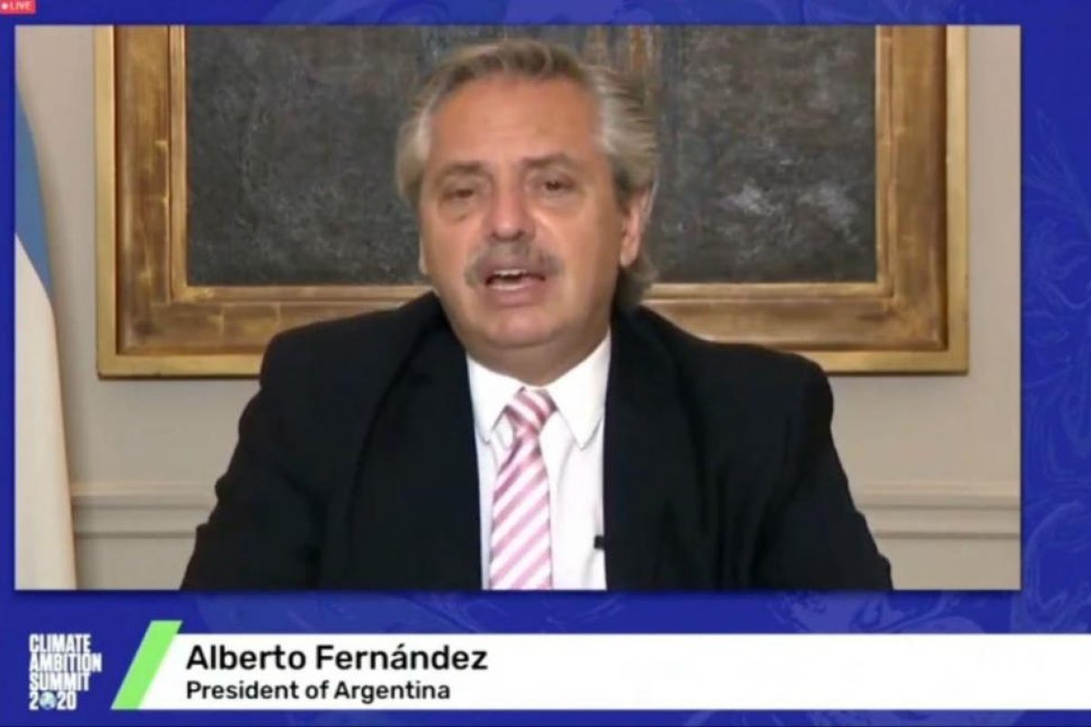 Alberto Fernández, a cinco años del Acuerdo de París: "Nuestro país paga un alto precio por el impacto del cambio climático"