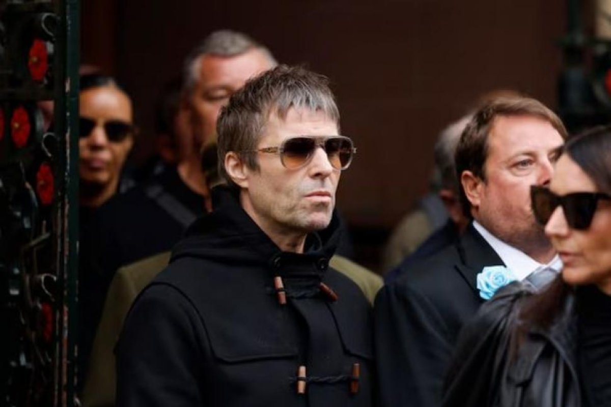 Liam Gallagher responde con ironía a crítica de tuitero argentino
