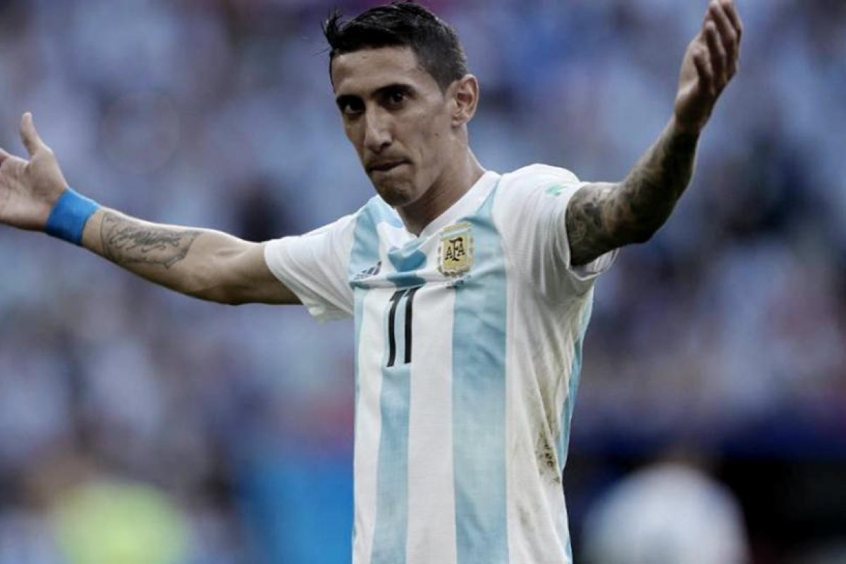 Con Di María en la lista, Scaloni citó a 25 "extranjeros" para jugar ante Paraguay y Perú