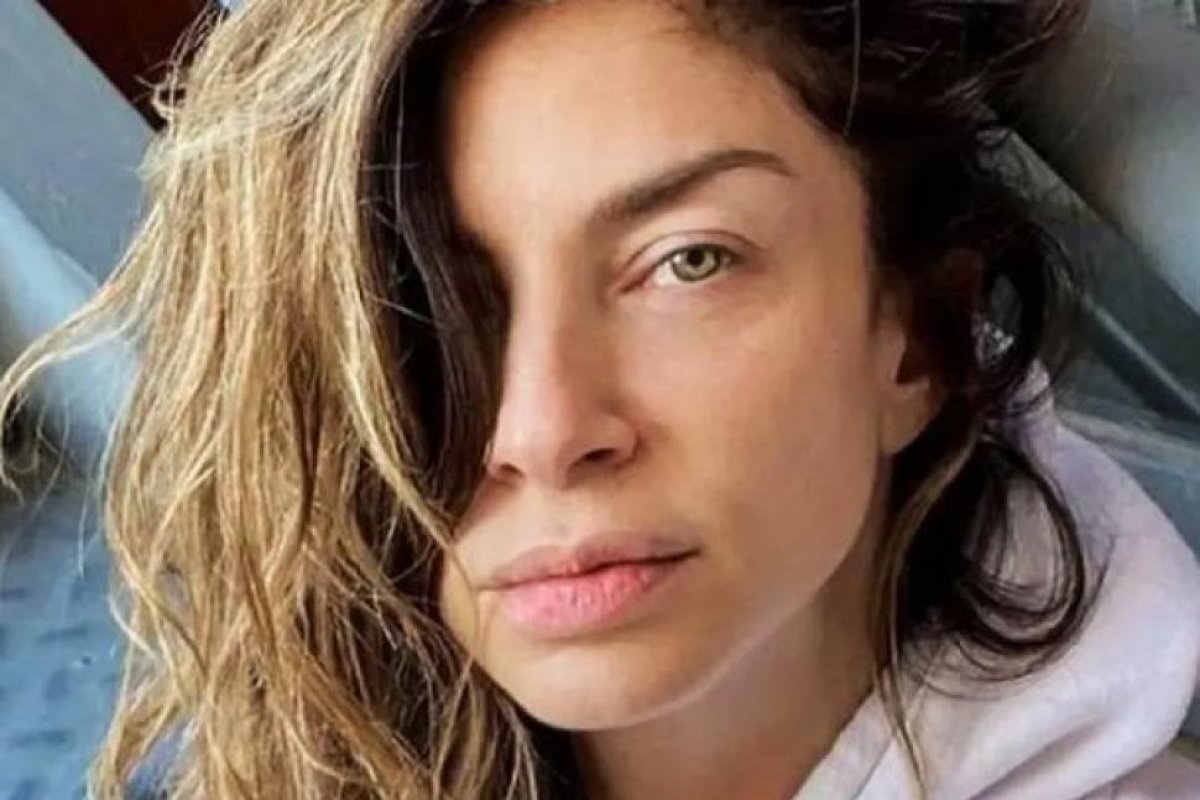 Incidente crítico de Romina Gaetani durante presentación pública reciente