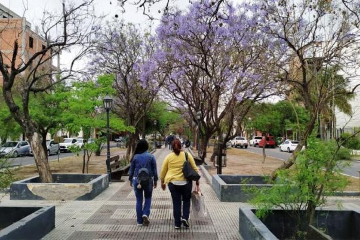 Domingo con tormentas aisladas y una máxima de 30 grados