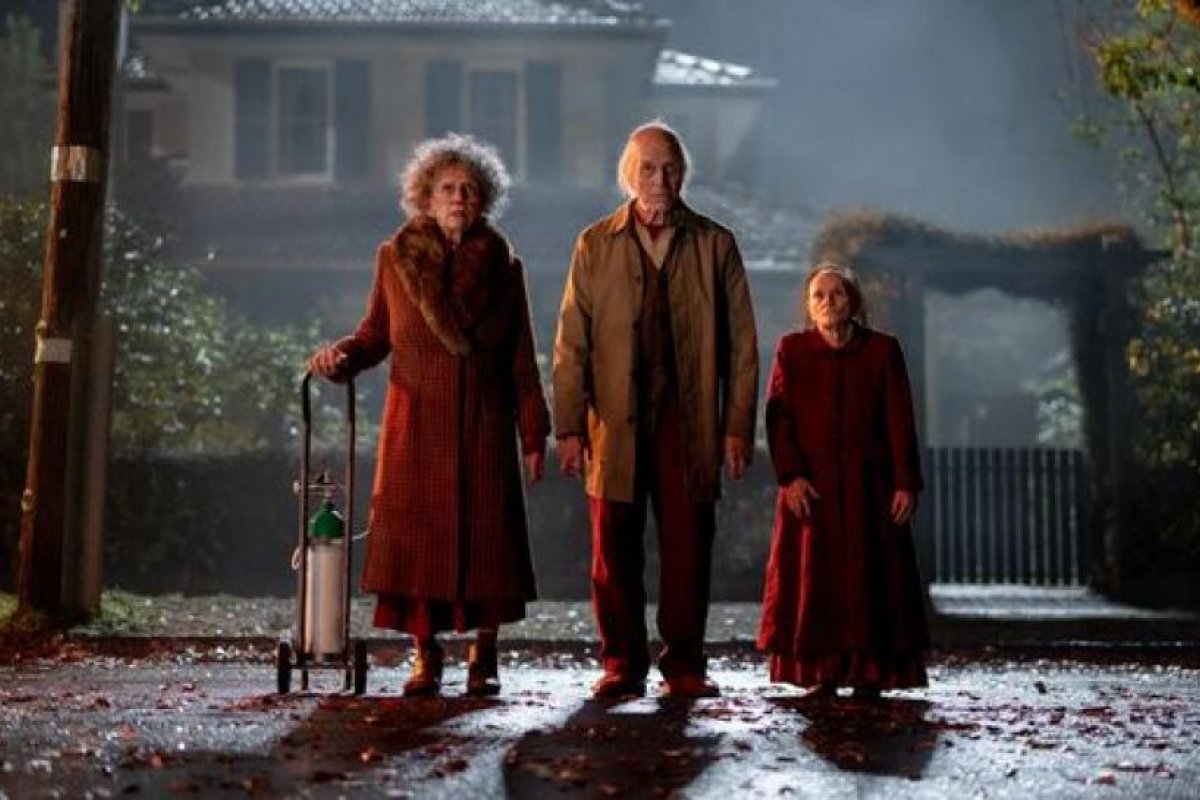 La Noche del Demonio: Estreno de "Están entre nosotros" en Argentina