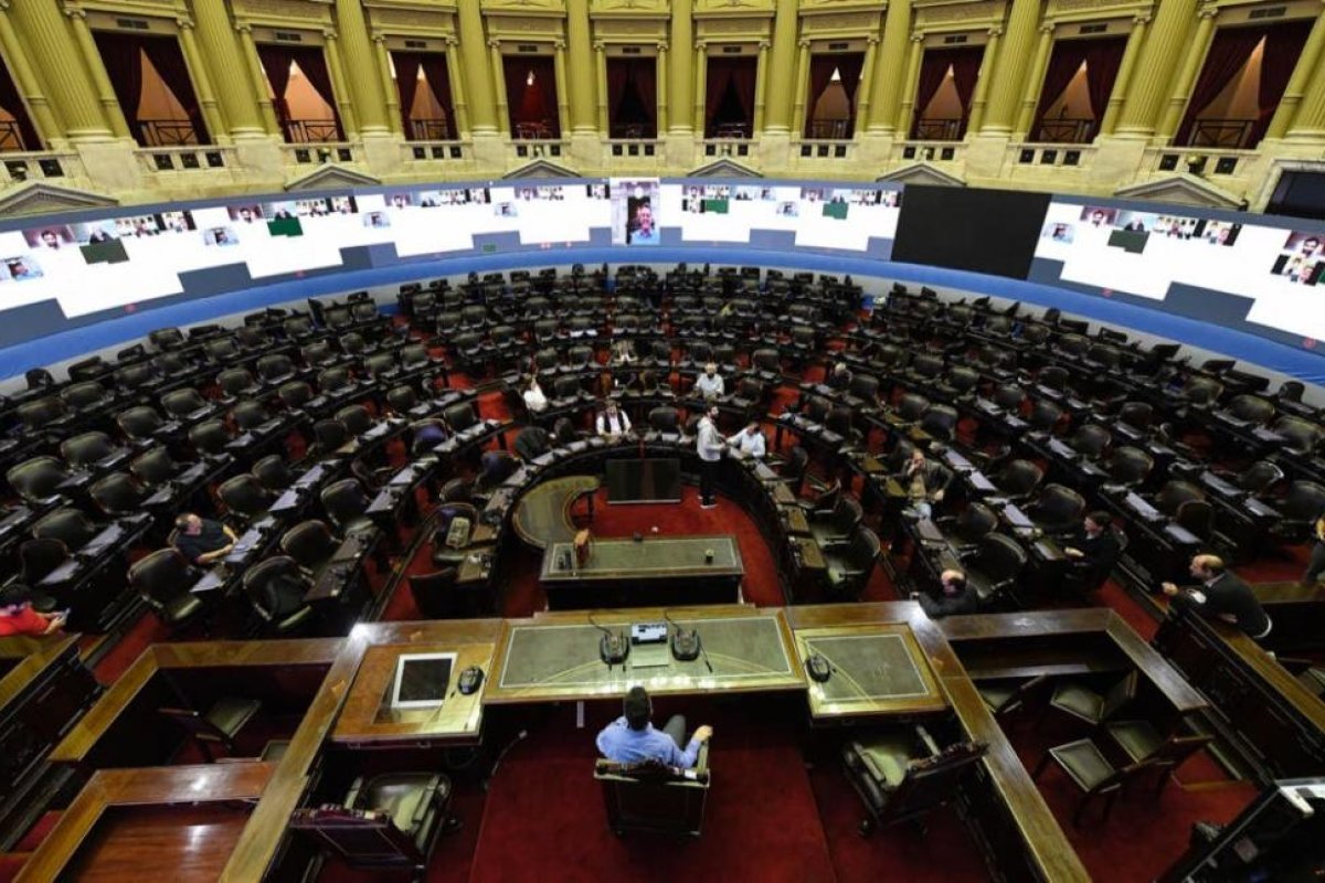 Diputados: el oficialismo presentó un proyecto para habilitar las sesiones remotas de manera permanente