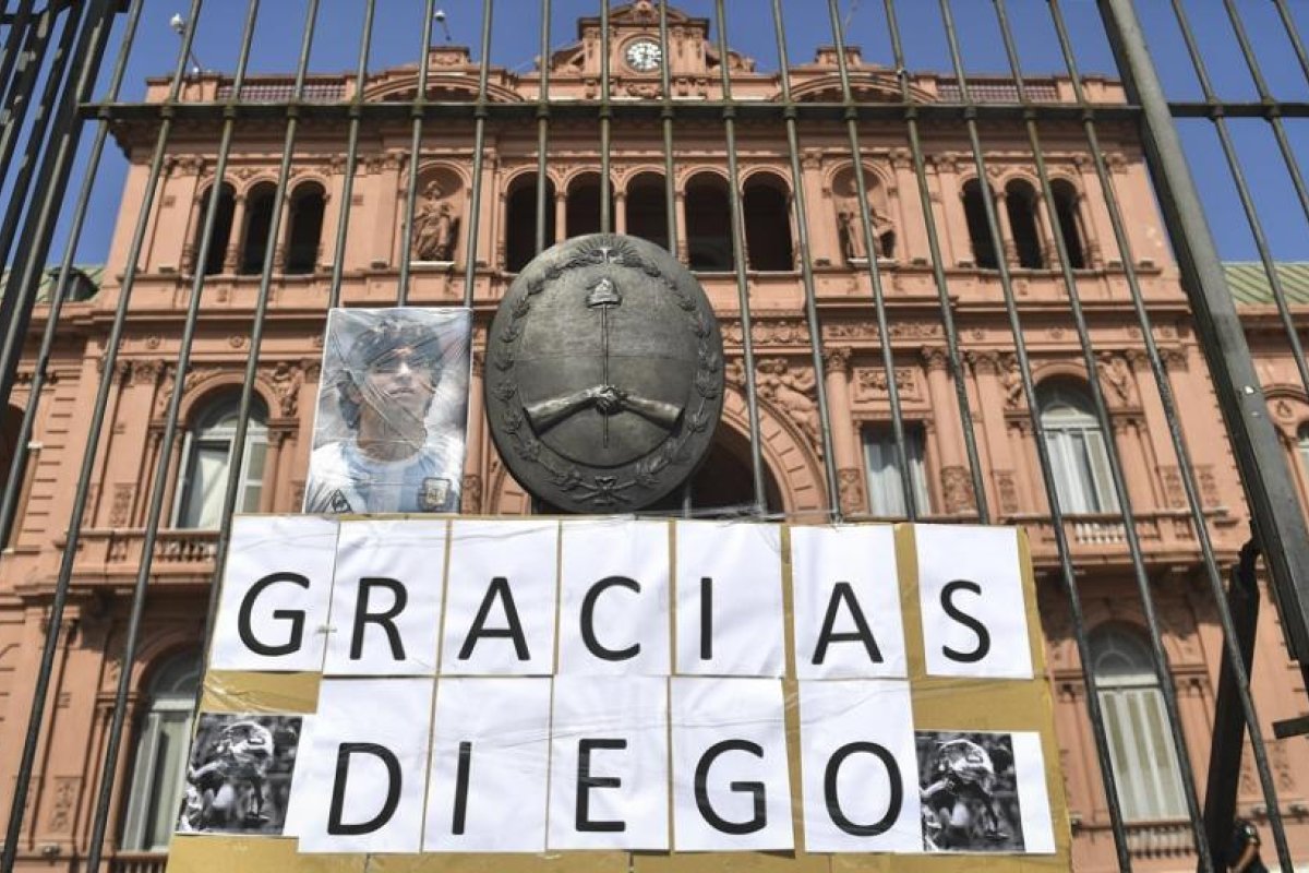 Se espera una multitud en el velatorio de Maradona en Casa Rosada