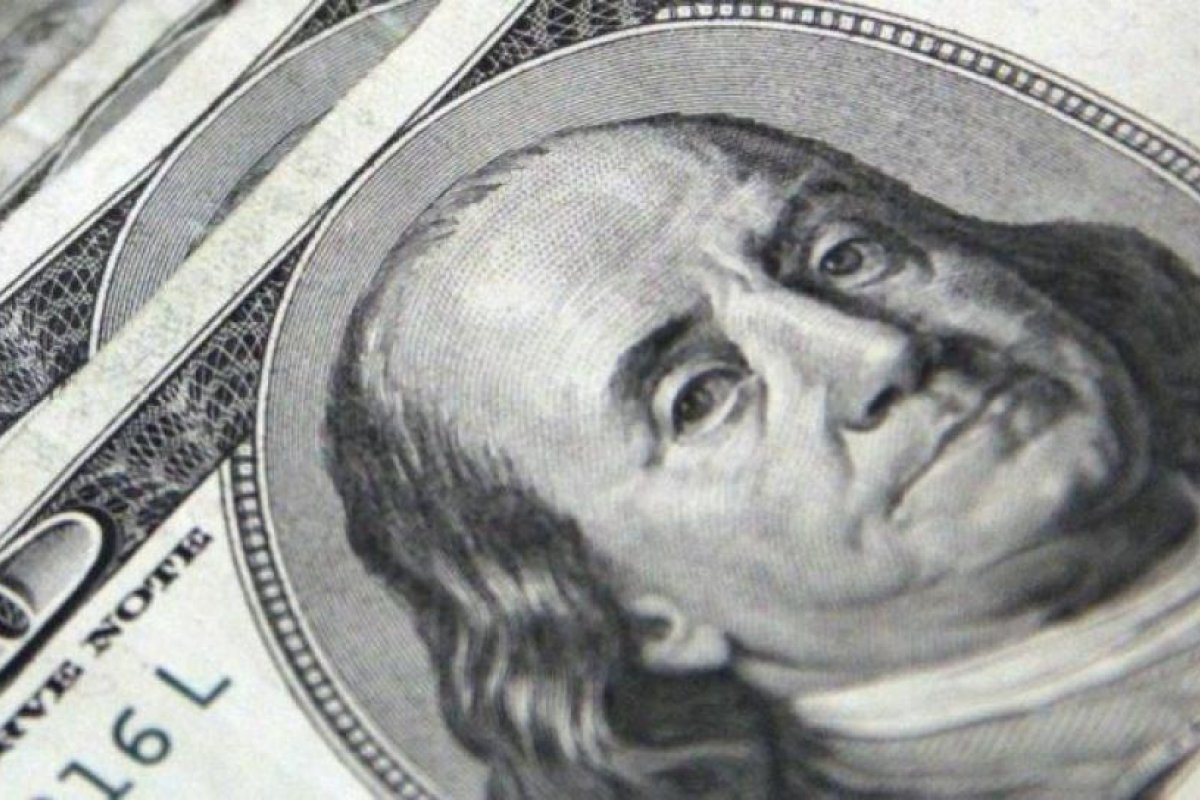 Oficial: éstas son las tres medidas de la CNV para bajar la presión sobre el dólar