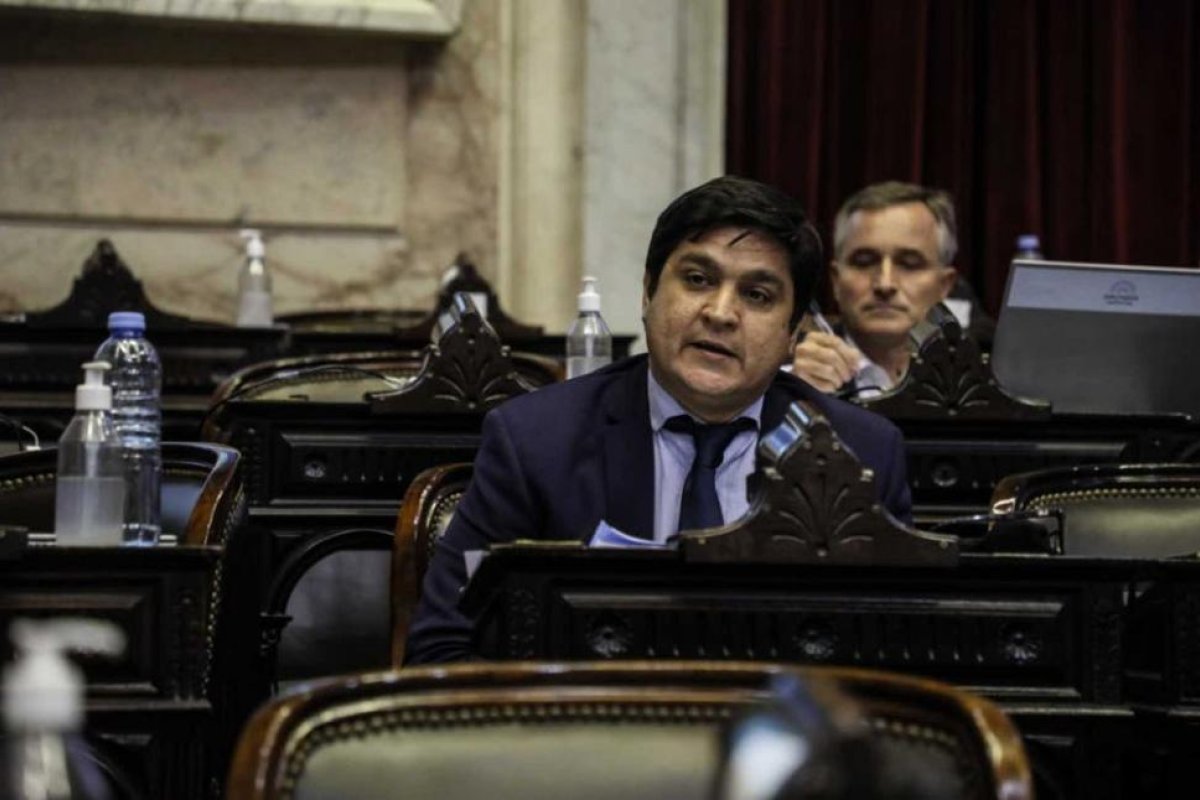 Formosa mantiene en cuarentena a un diputado nacional de la UCR pese a que todos sus hisopados dieron negativo