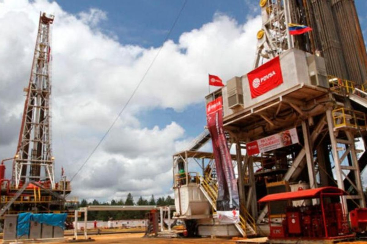 Reforma Petrolera en Venezuela Abre Puertas a Inversión Privada