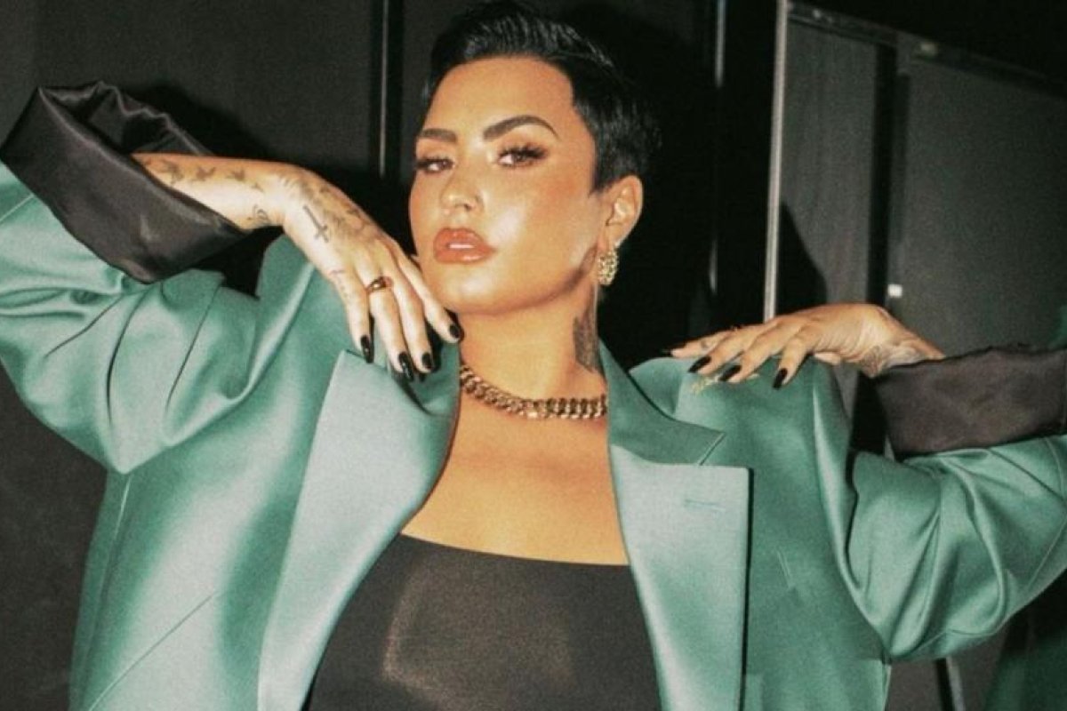 Demi Lovato anunció que se identifica como género no binario