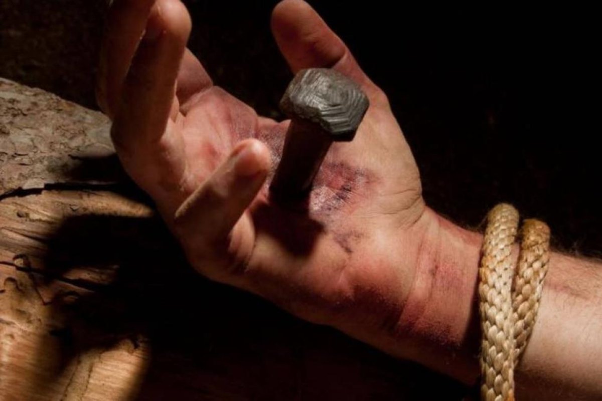 Analizan si un clavo hallado en Europa fue usado en la crucifixión de Jesús