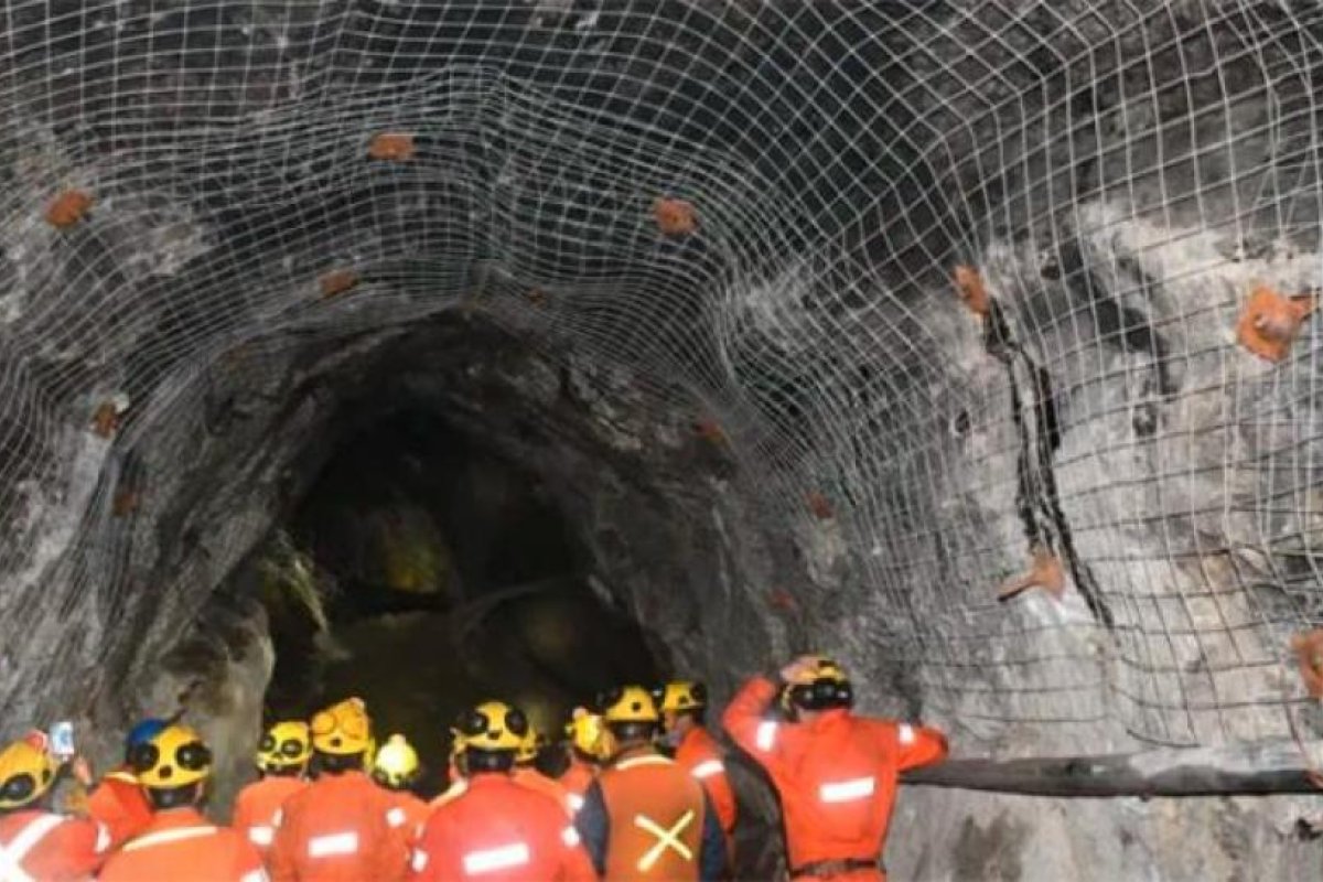 Tras 91 años cierra una minera porque se terminó el material extraíble