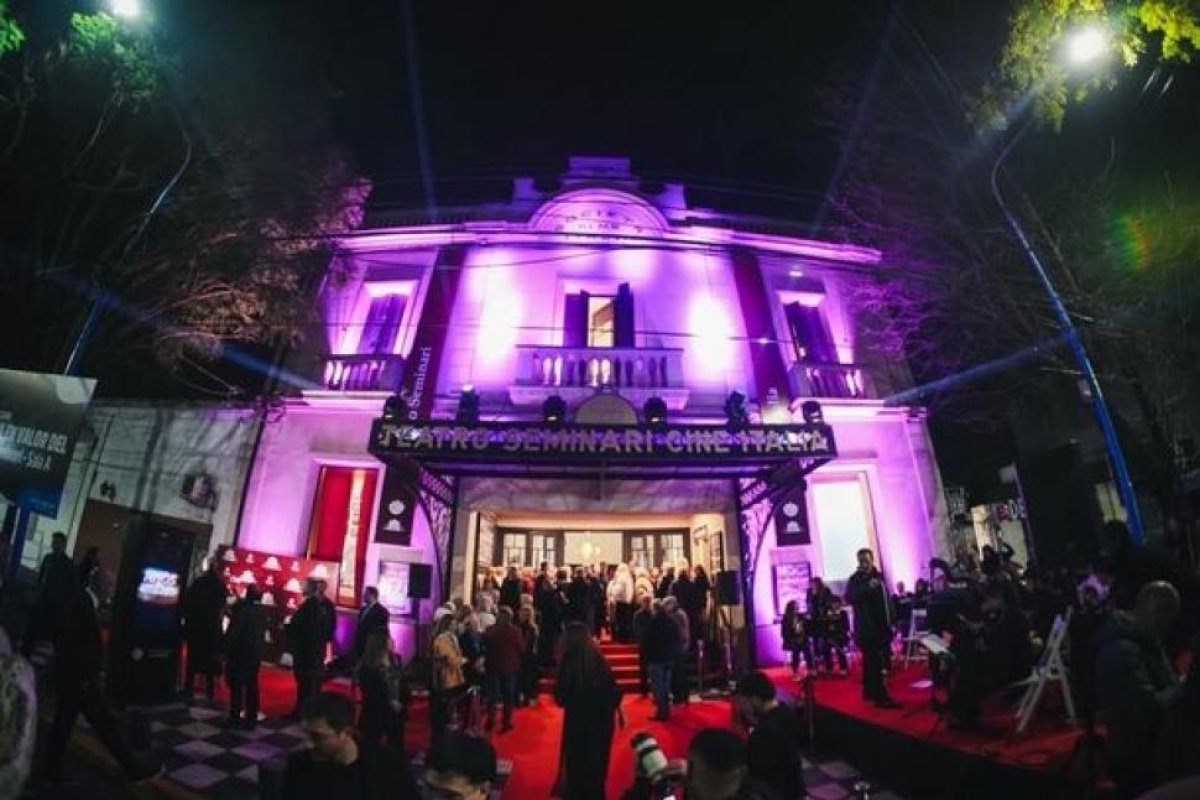 Reapertura del Teatro Seminari: Un Hito Cultural en Escobar