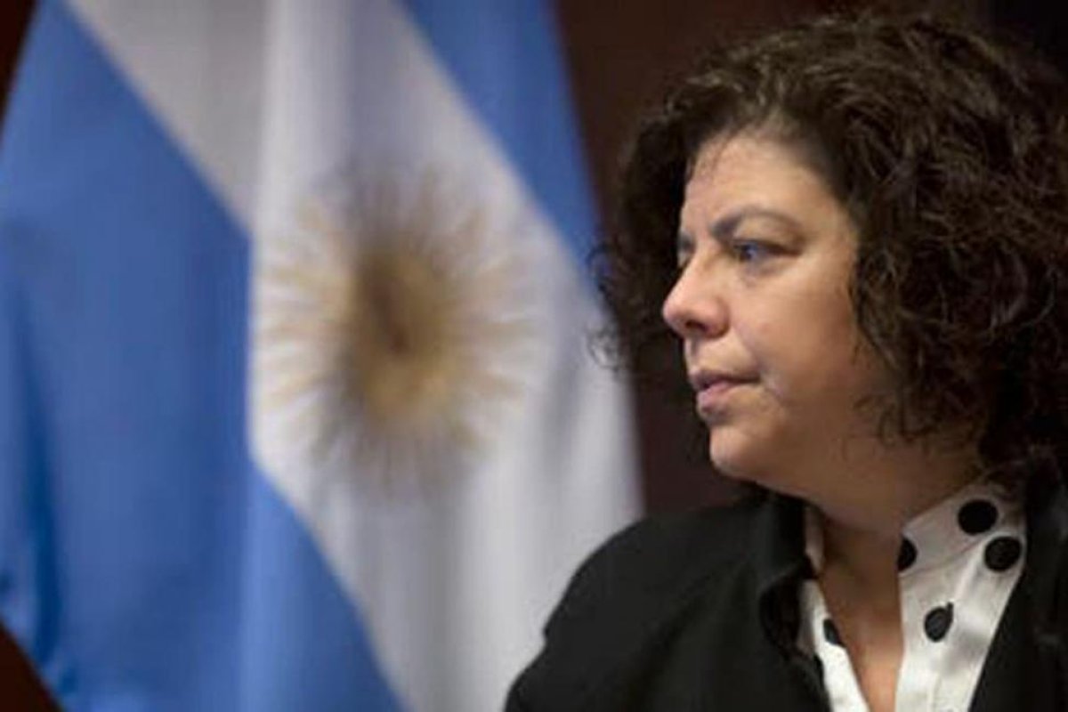 Tras la polémica, Carla Vizzotti dijo que el Gobierno dará las dos dosis de la vacuna Sputnik V