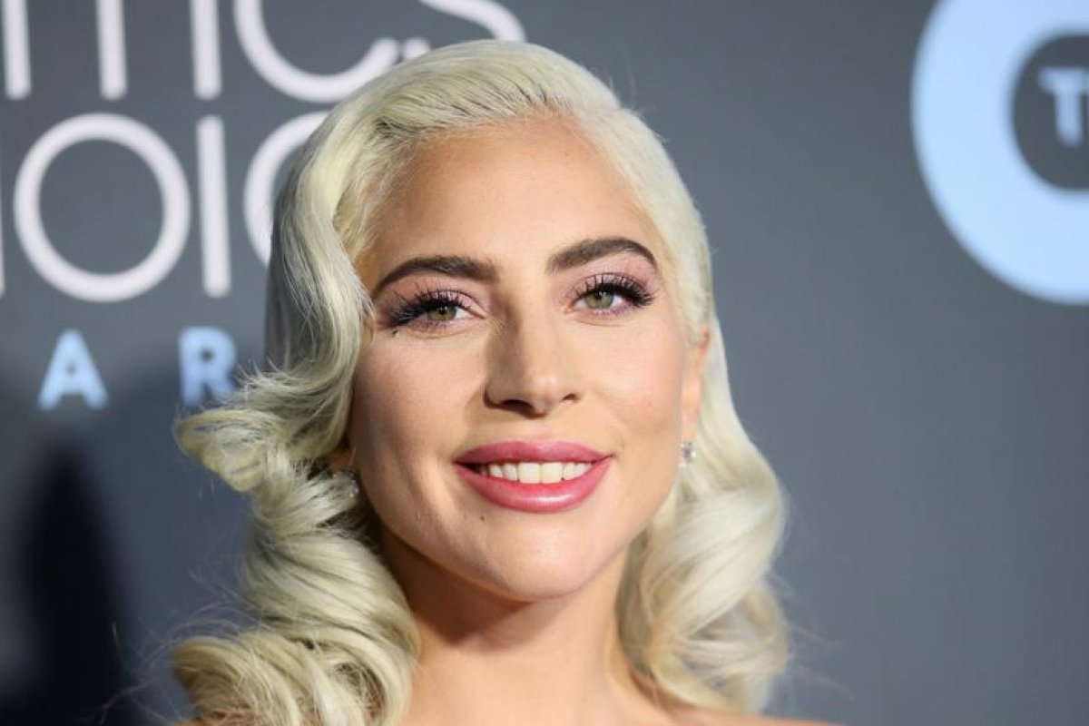 La Policía recupera sanos y salvos a los dos bulldogs franceses robados a Lady Gaga