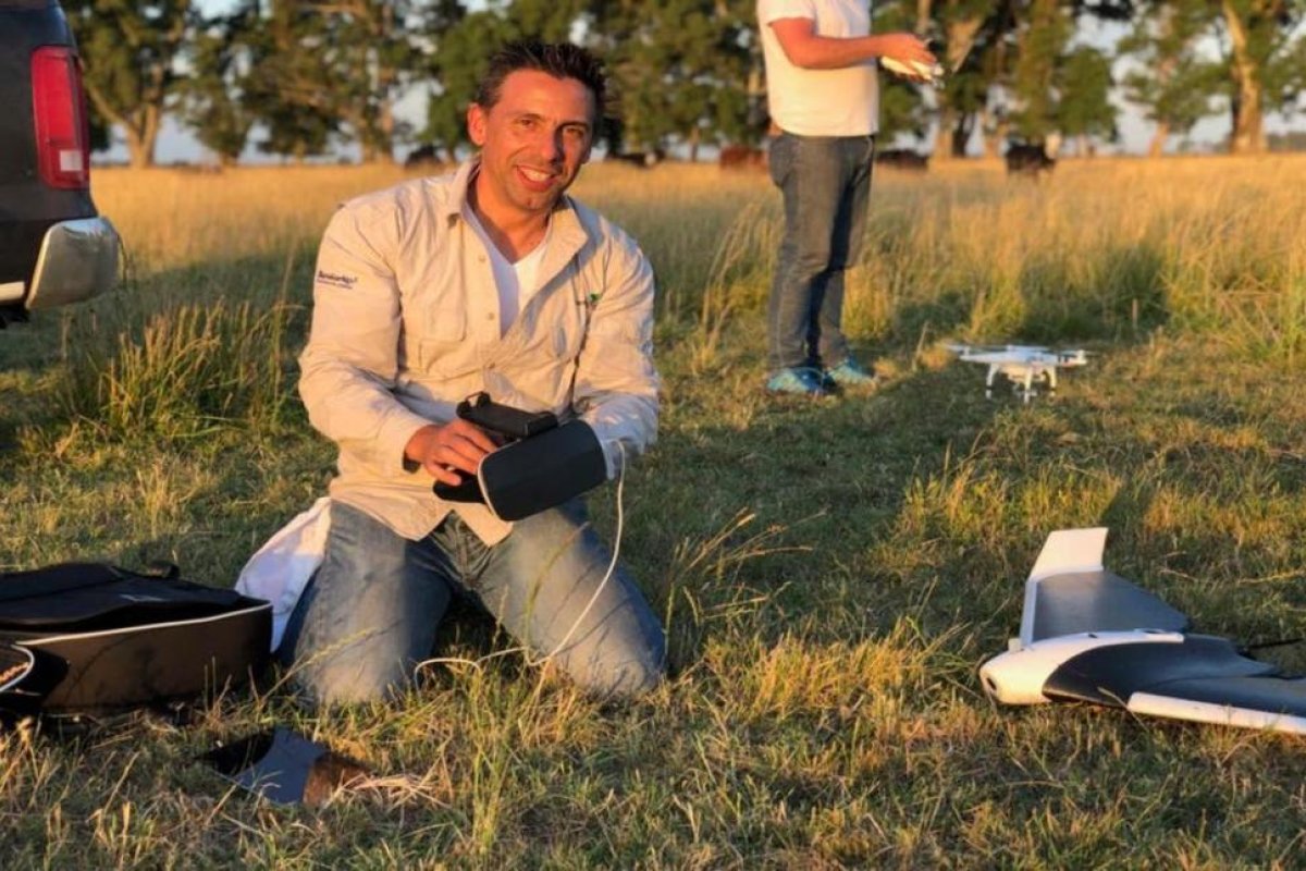 Murió Jorge Brito: quién era Santiago Beaudean, el piloto de confianza del banquero que viajaba con él