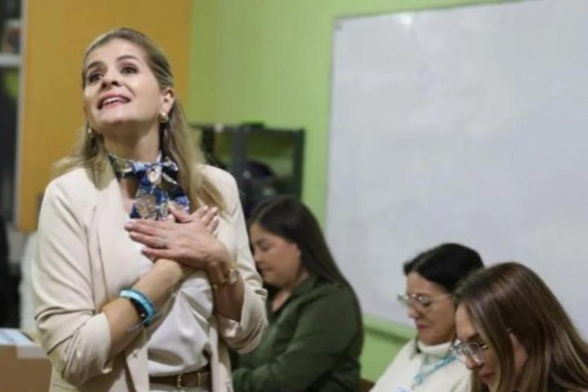 Laura Fernández logra histórica victoria en las elecciones de Costa Rica
