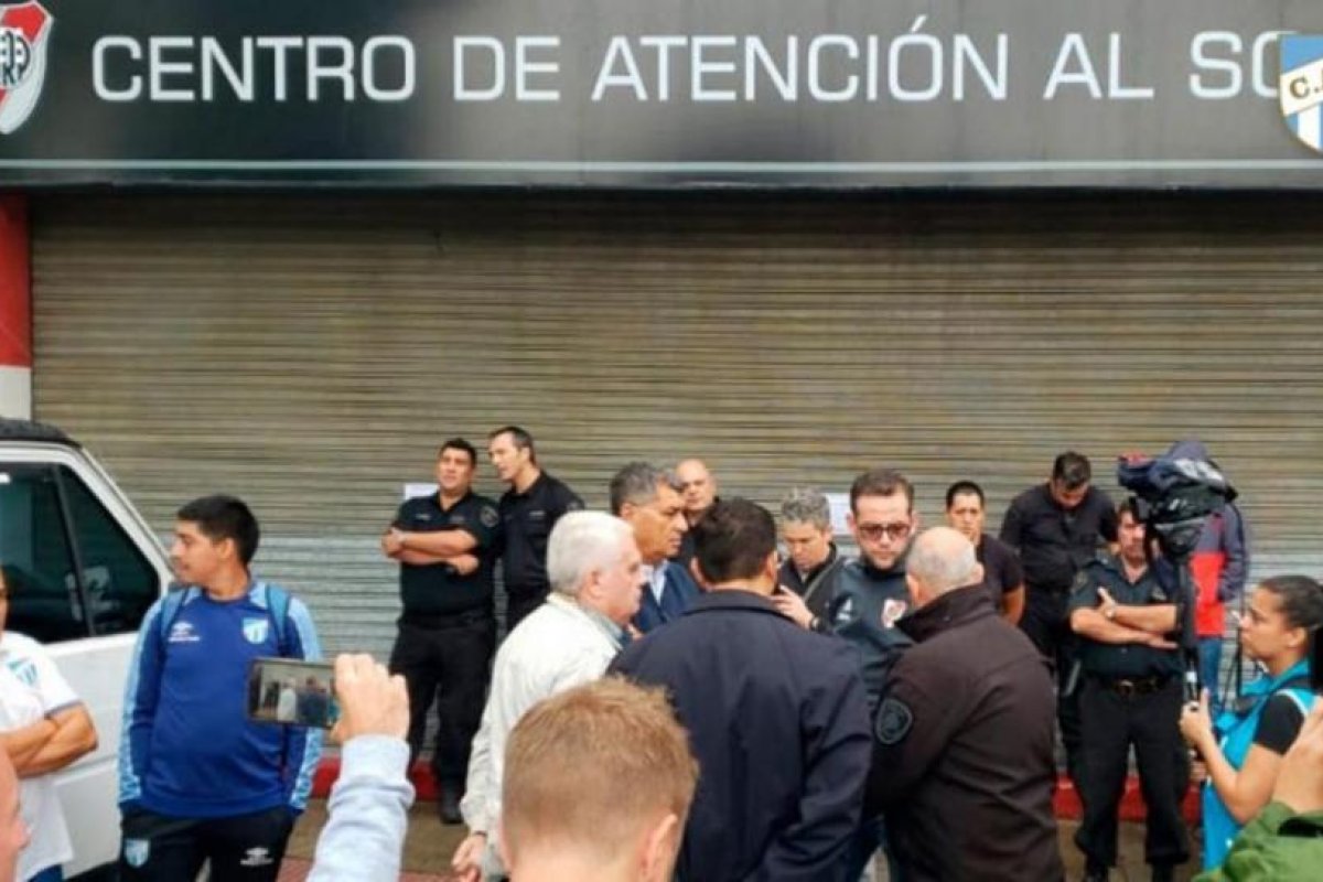River sería multado y perdería el partido ante Atlético tras no presentarse a jugar
