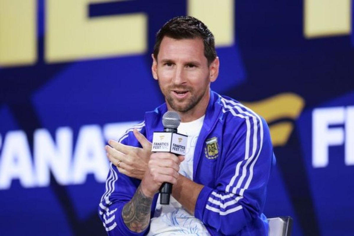 El futuro de Lionel Messi en el fútbol tras su retiro de la Selección Argentina