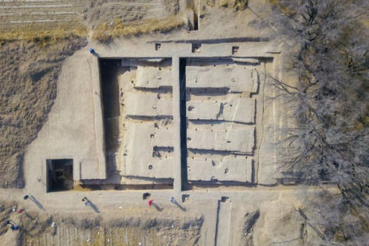 Descubren un granero de hace 2000 años en China que todavía podría estar lleno de granos