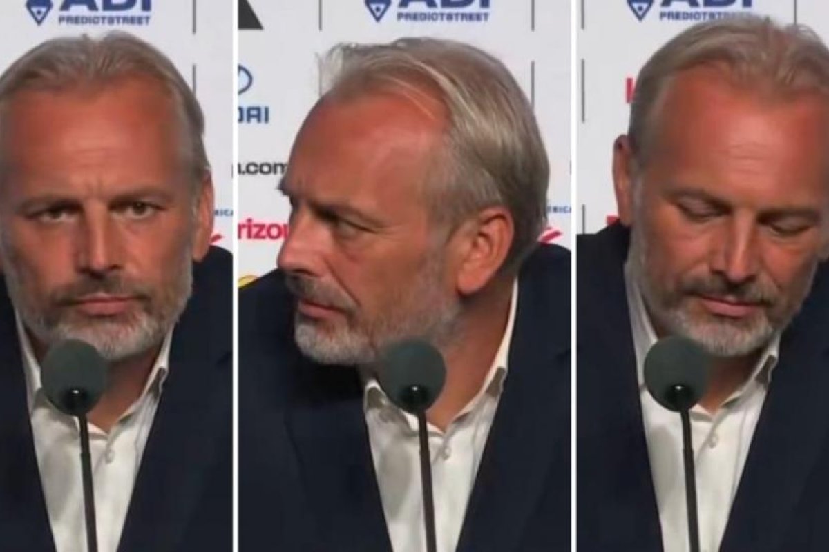 Sébastien Desabre, DT de RD Congo, recibe trágica noticia en conferencia