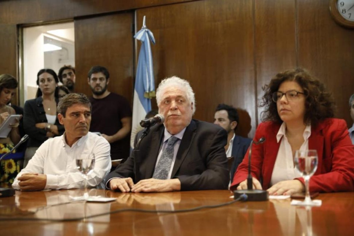 Coronavirus: sin nuevas medidas aún, el Gobierno hará una advertencia para no relajar cuidados en AMBA