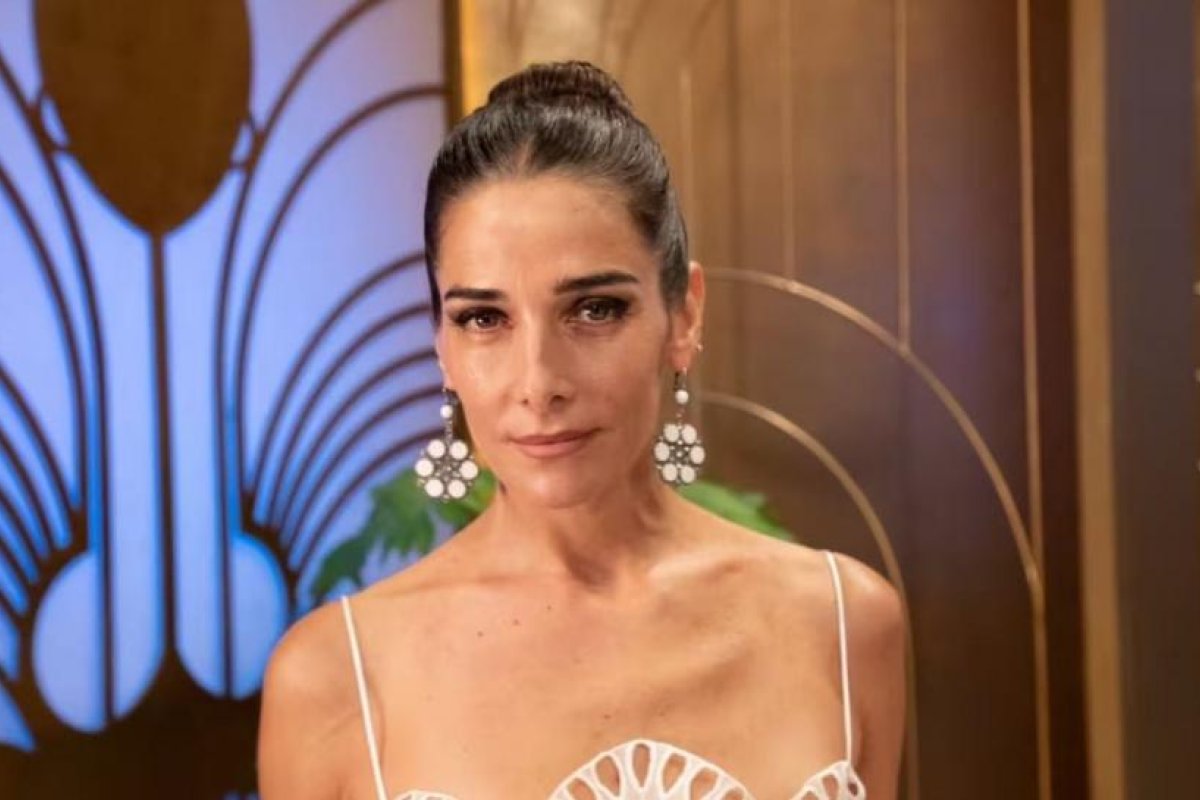 El Trece confirma la conducción de Juana Viale por Mirtha Legrand