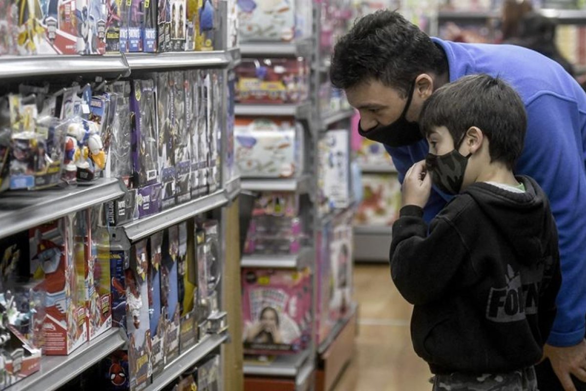 Las ventas minoristas cayeron en septiembre 10% a nivel país, según la CAME