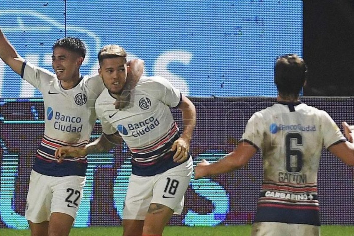 San Lorenzo, sin Ángel Romero, se juega su futuro ante 12 de Octubre