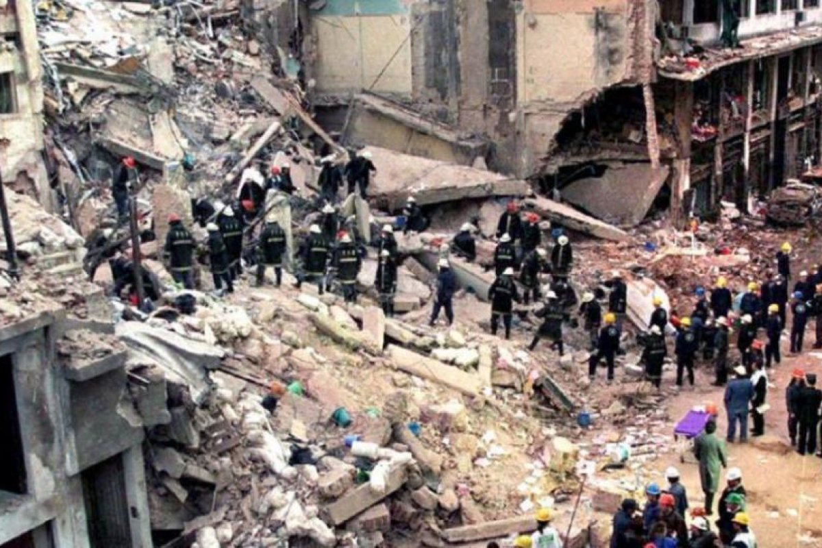 La DAIA criticó a Menem por los atentados y los indultos a militares de la dictadura