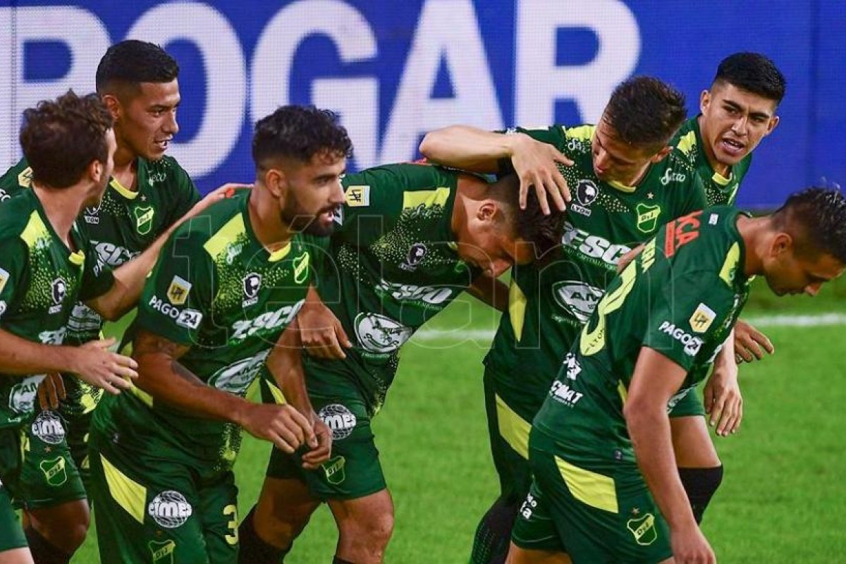 Defensa-Arsenal, el "clásico" de la undécima fecha en la Copa LPF