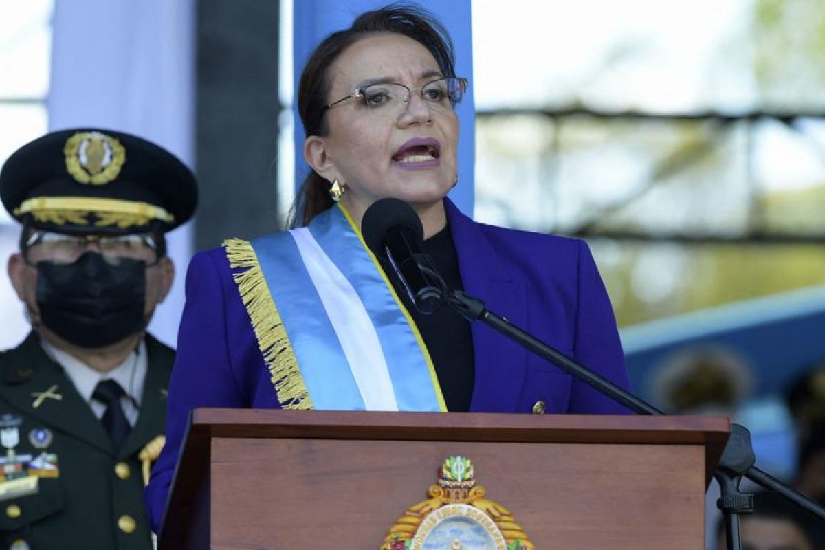 Xiomara Castro anuncia un indulto a presos para reducir el hacinamiento en las cárceles de Honduras