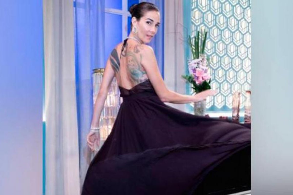 El look súper sexy de Juana Viale a pura transparencia