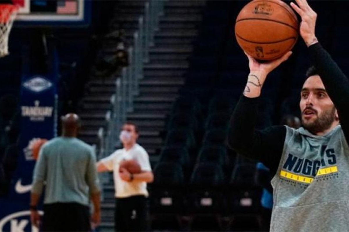 Campazzo debutó en Denver Nuggets en un partido amistoso ante Golden State