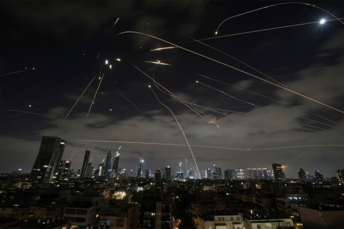 Conflicto Israel-Irán: Bombardeos y víctimas en centros educativos
