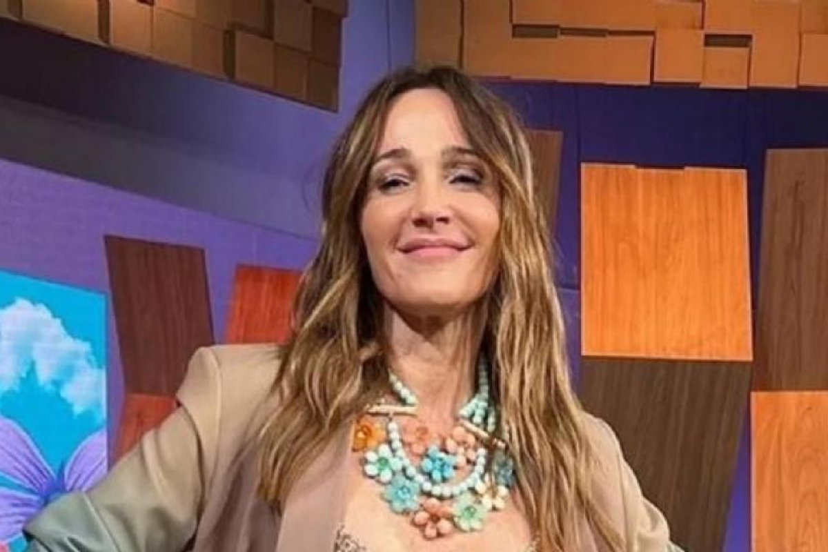 Verónica Lozano Brilla en los Premios Martín Fierro de la Moda 2026