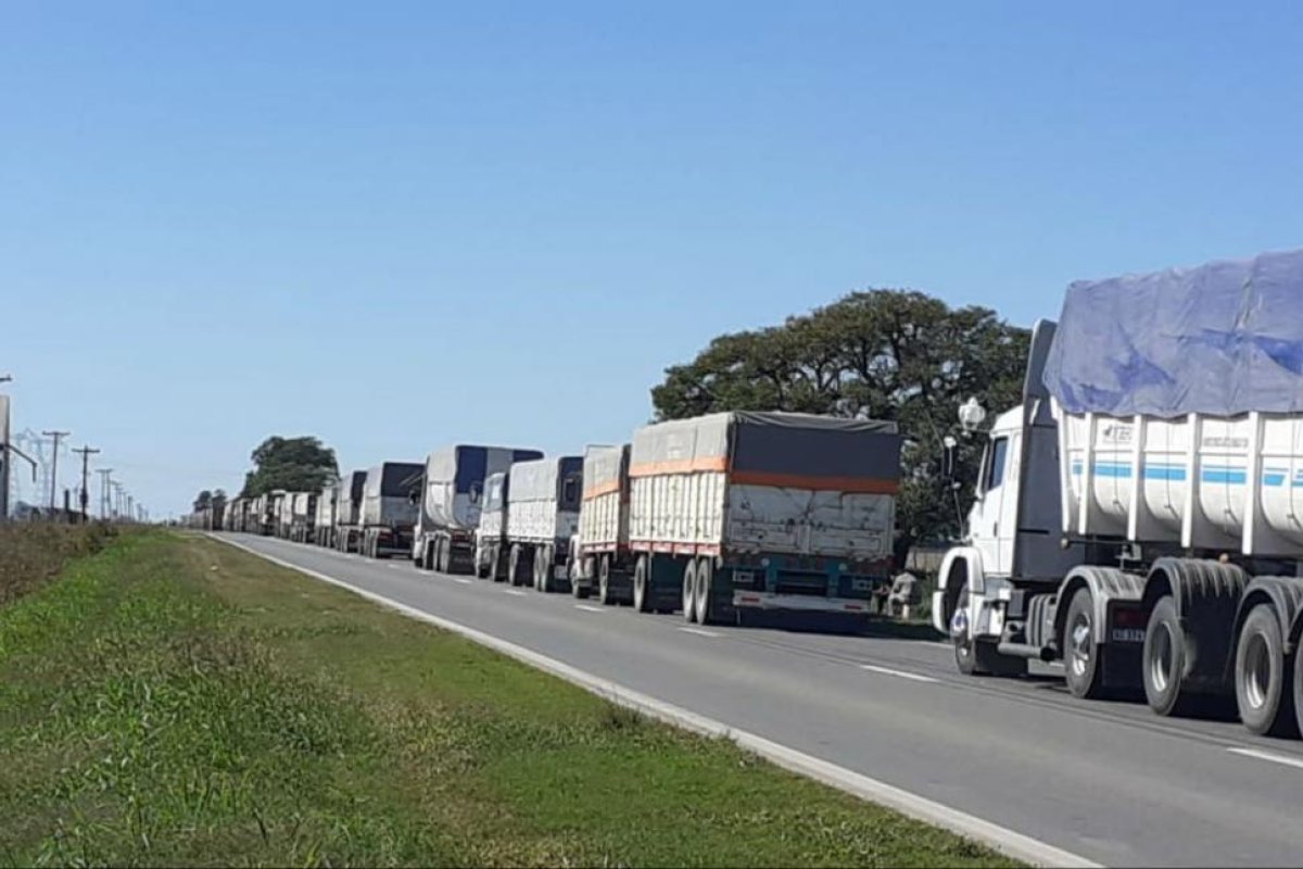 ¿Por qué hoy es el Día del Camionero en la Argentina?