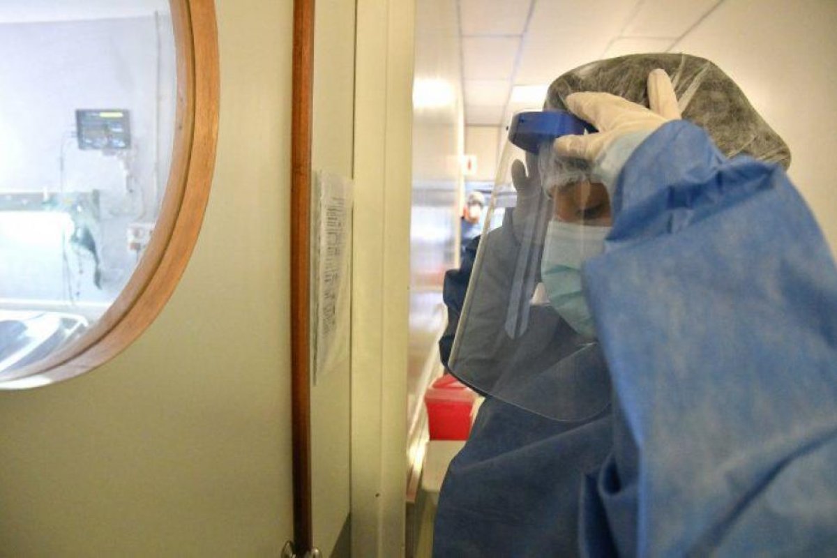 Extienden el pago del bono de $5.000 para el personal de la salud