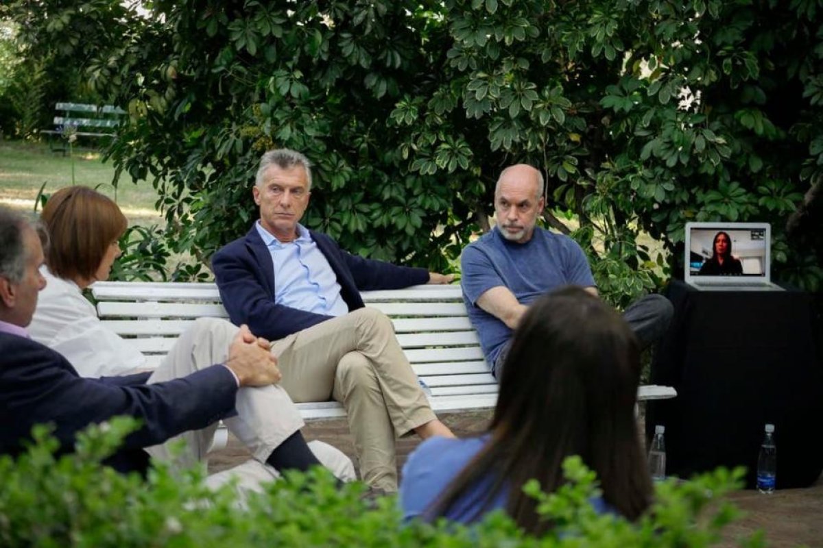 Juntos por el Cambio expresó sus dudas sobre la vacuna y los "halcones" le piden a Horacio Rodríguez Larreta que no se la ponga ahora