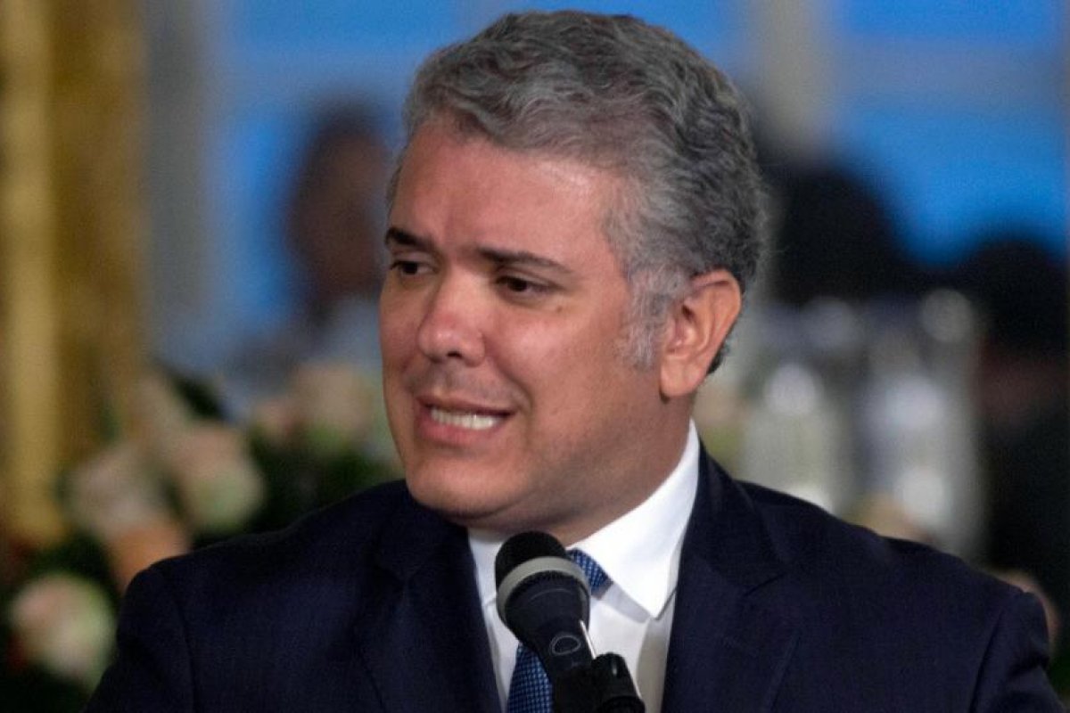 Presidente de Colombia critica la movilización indígena que busca reunirse con él en Bogotá por poner "en riesgo la salud y la vida"