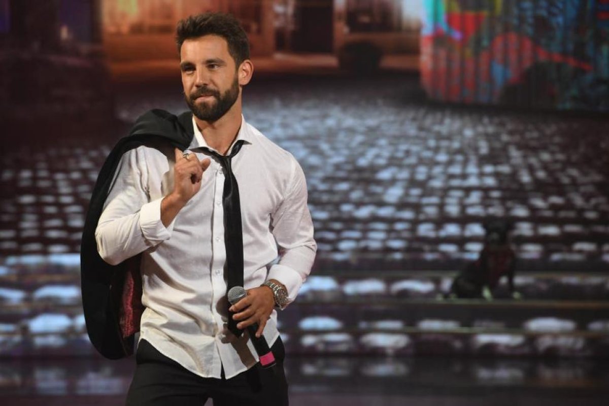 La emoción de Agustín "Cachete" Sierra, el primer finalista de Cantando 2020: "Esto es un mimo para mi familia"