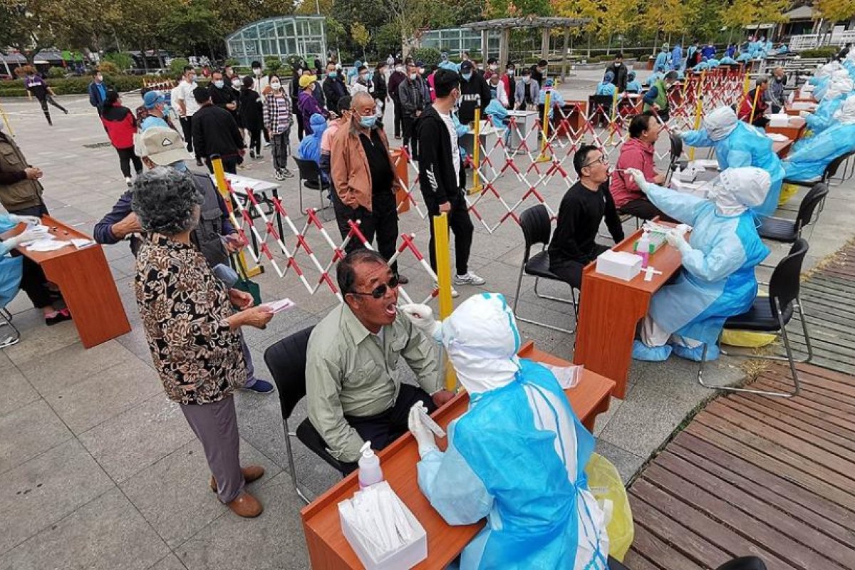 China ya testeó a más de 4 millones ante un rebote de coronavirus
