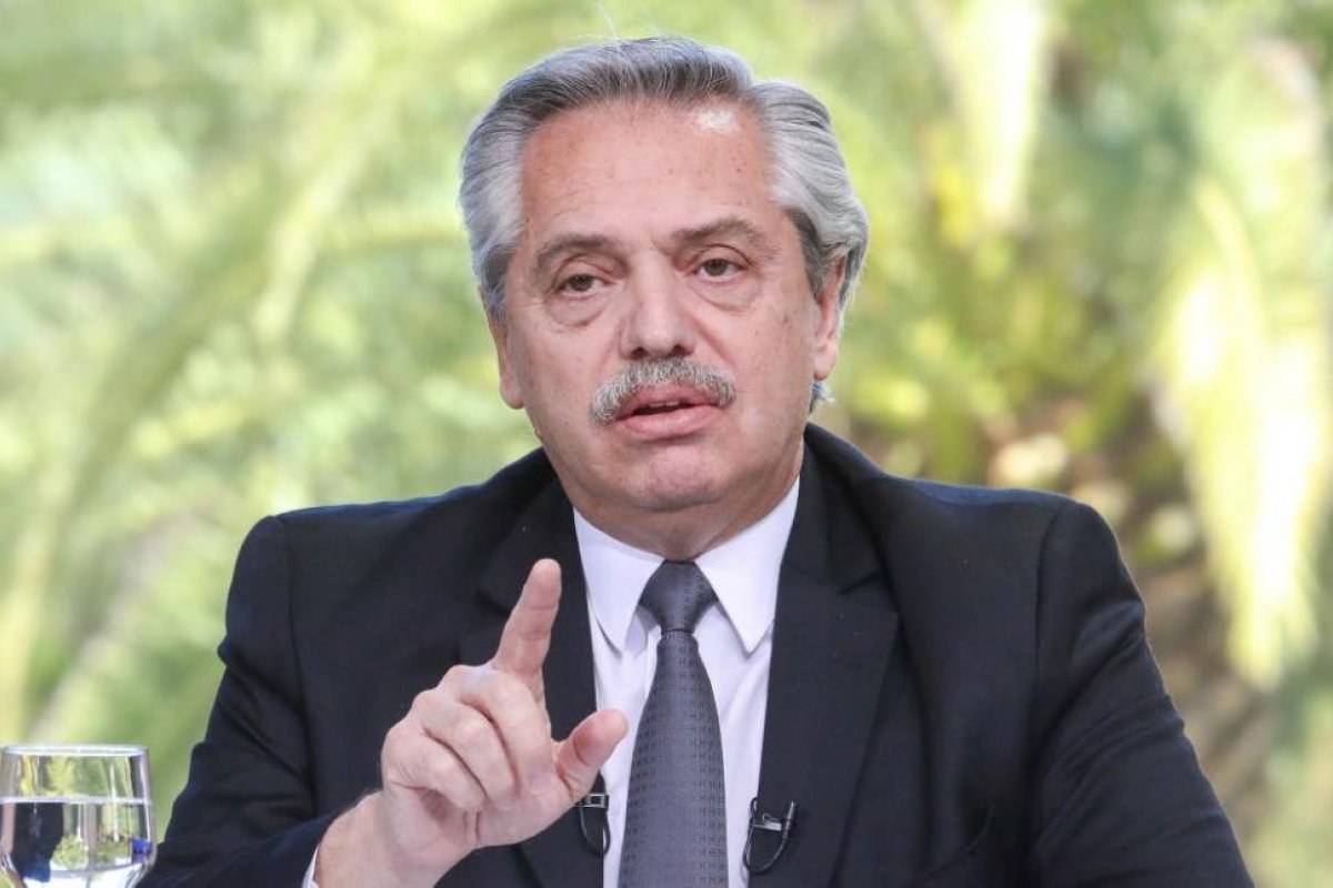 Alberto Fernández apuntó contra María Eugenia Vidal: aseguró que "no hizo nada" para evitar las inundaciones