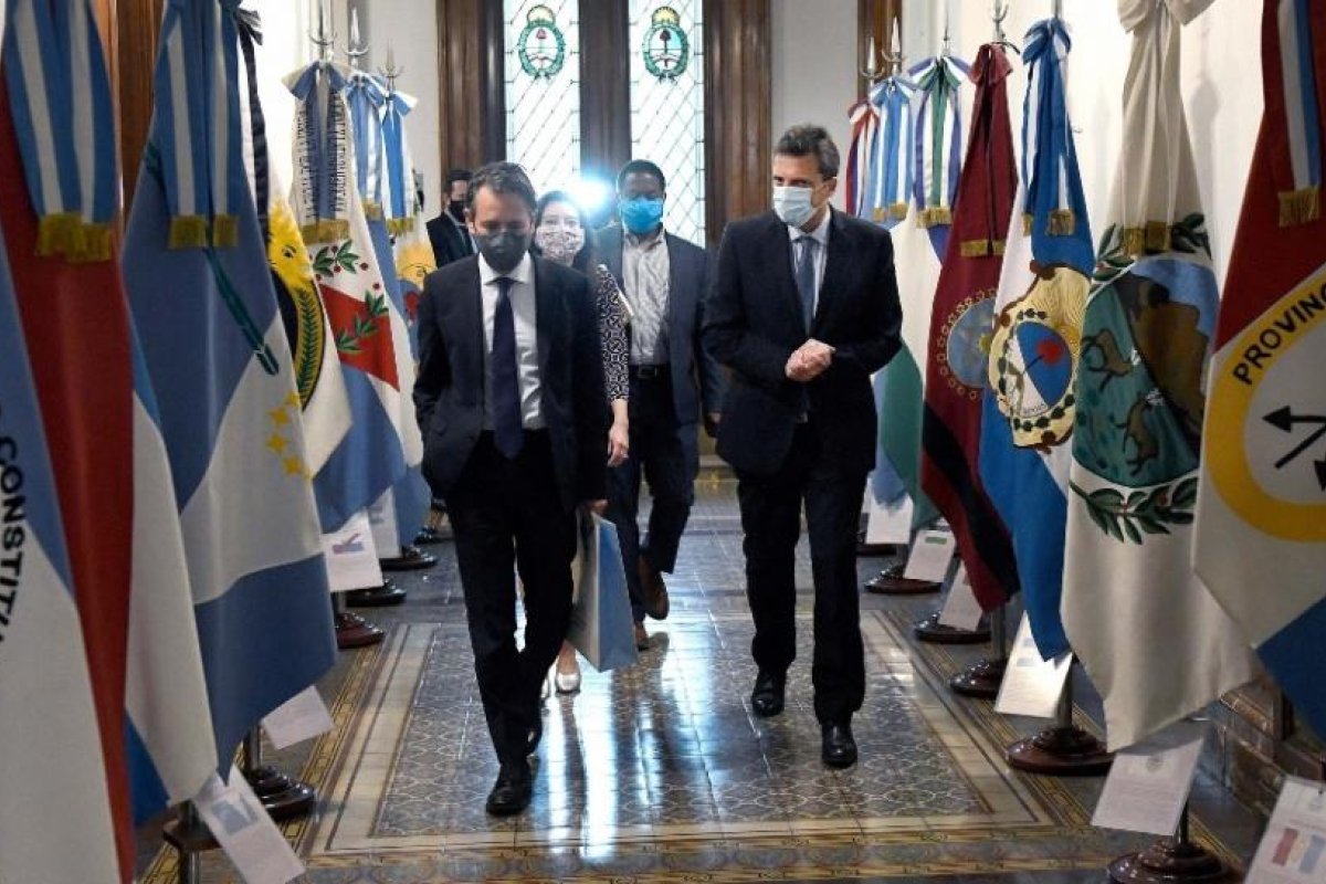 Massa, al FMI: "No le pidan al que quiere pagar lo que no exigieron antes"