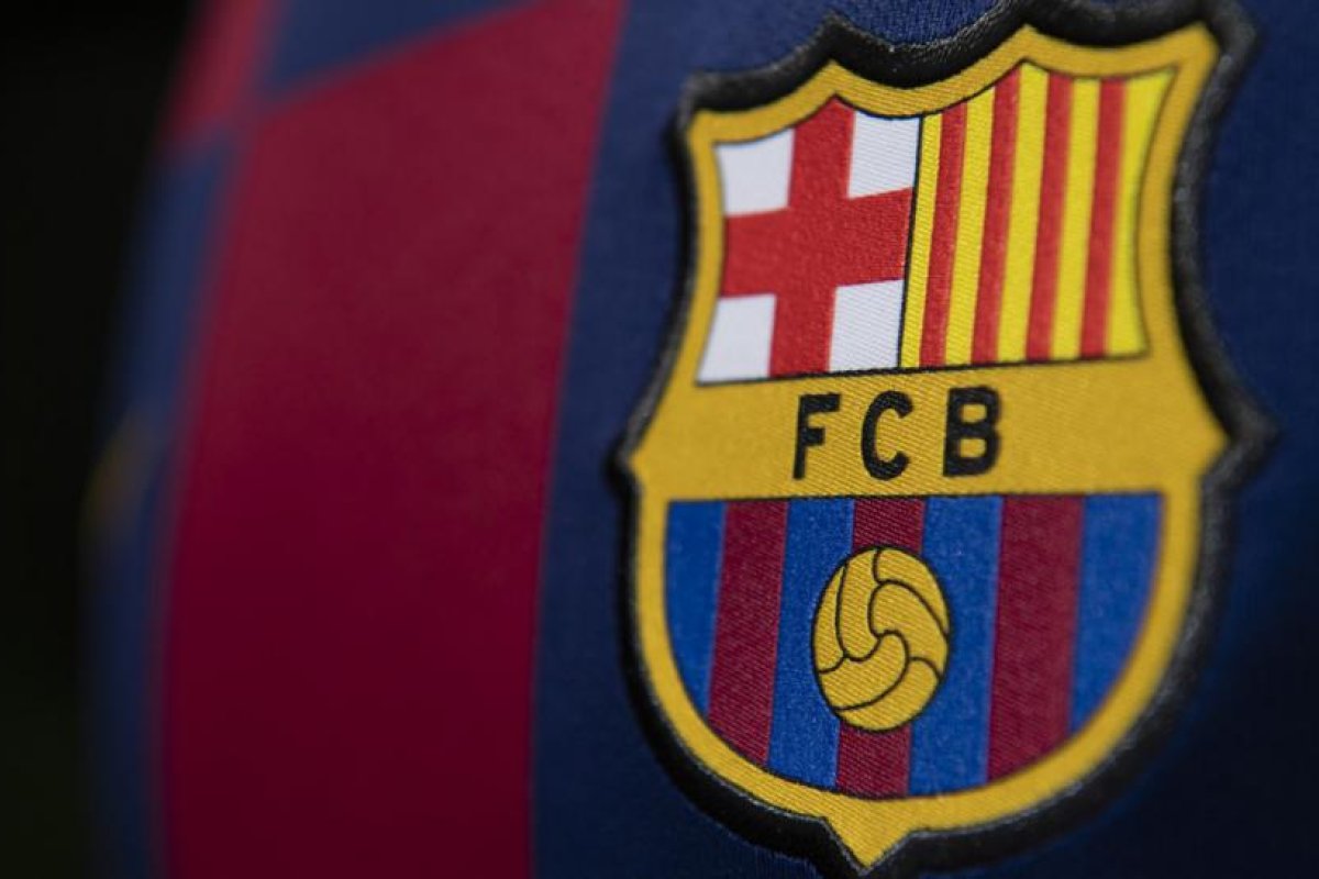 Filtran la nueva camiseta del F.C. Barcelona y los internautas no escatiman críticas contra el diseño