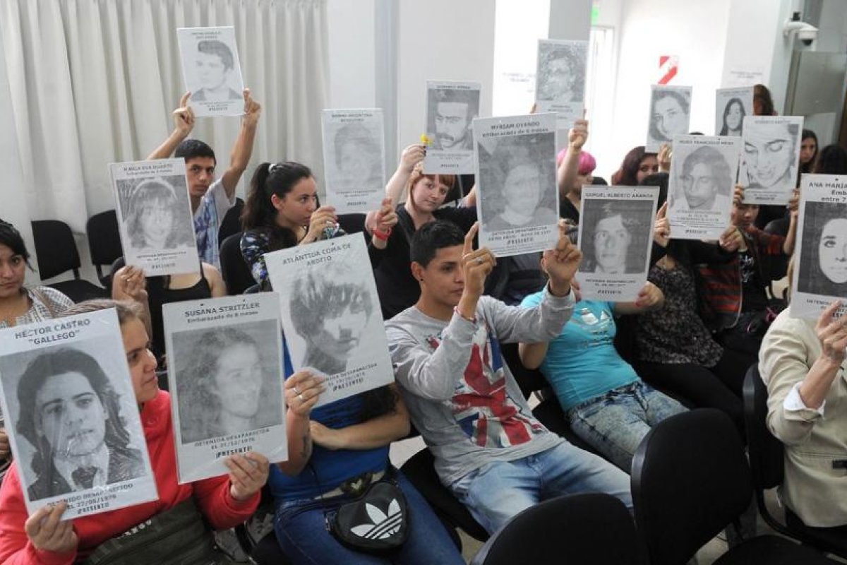 Comienza mañana el juicio por los "vuelos de la muerte" de Campo de Mayo