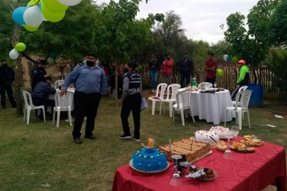 Desarticulan tres cumpleaños con concurrencia masiva de personas