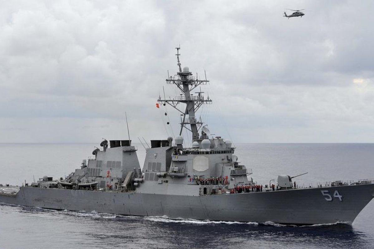 Pekín afirma que Washington "socava la estabilidad" regional luego que un buque de guerra estadounidense navegara por el estrecho de Taiwán